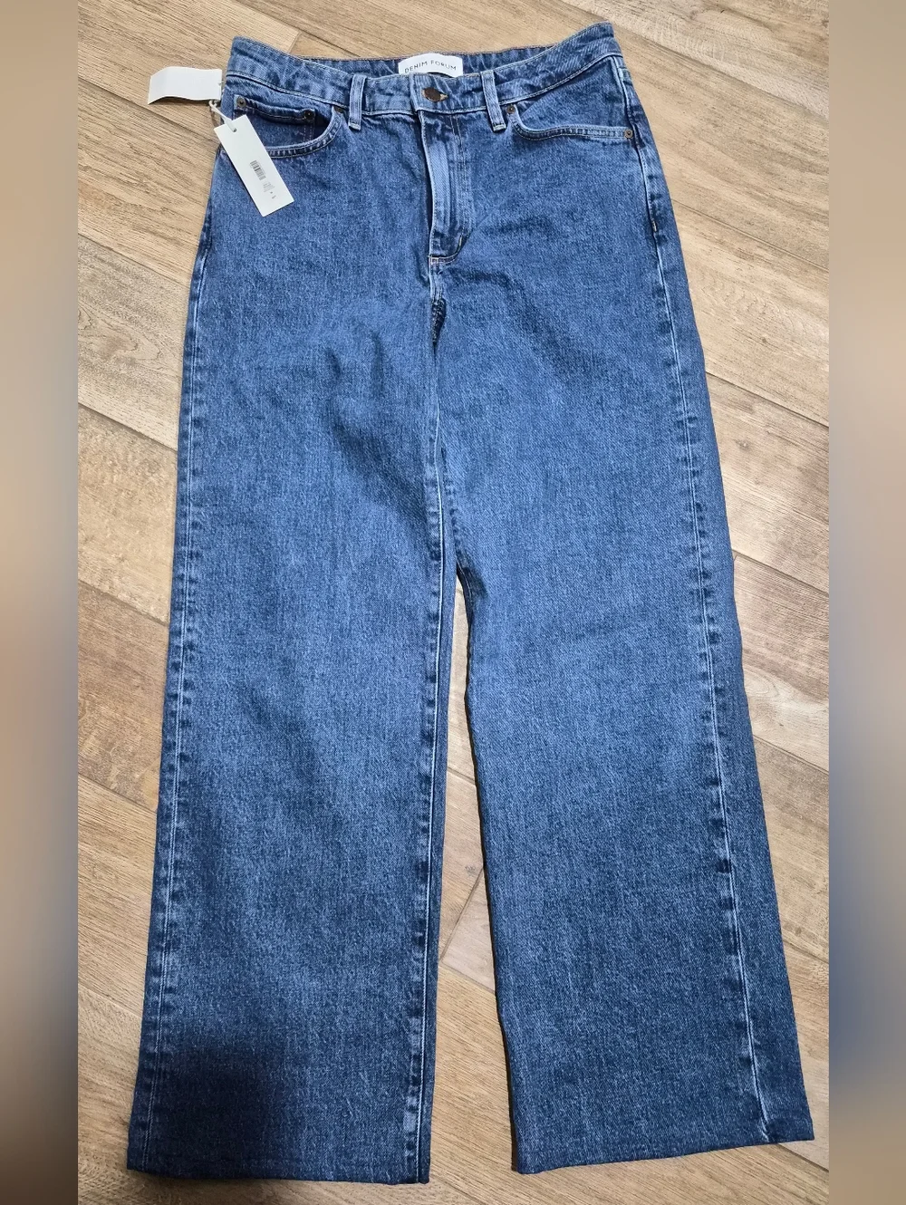 Aritzia Denim Forum Nwt Remy Hi Relaxed No Stressed Medium Blue Size 29 - Picture 3 of 11